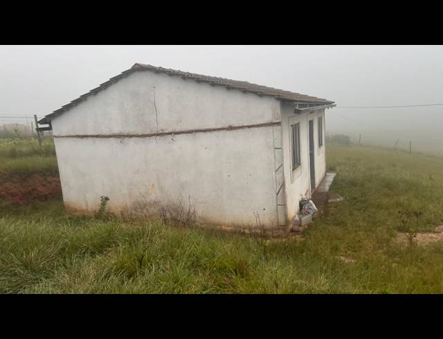5 BEDROOM FREESTANDING FOR SALE IN EMASWAZINI